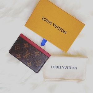 ***SOLD***Louis Vuitton card holder